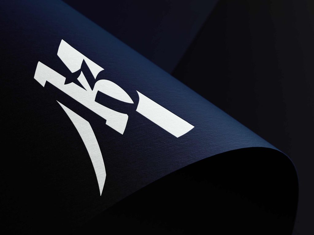 mockup Logo 13M